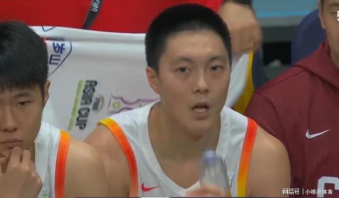 星空体育官网下载-Ming在瑞士队比赛中险胜，表现优异引发热议！全场沸腾不已-星空体育官网下载