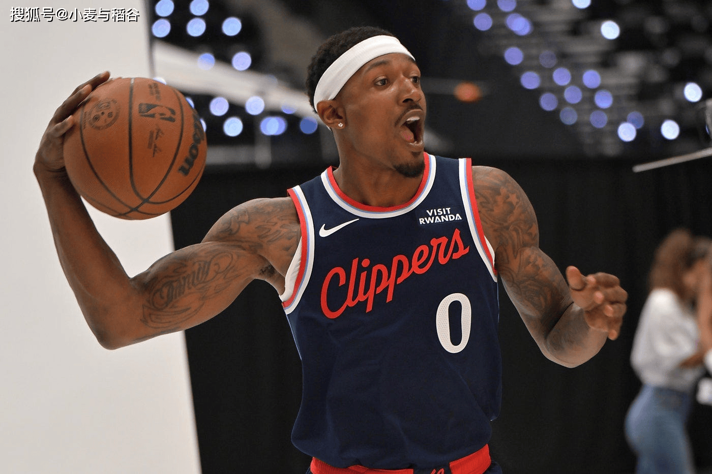 关于洛杉矶快船围绕全明星赛临场应变清晨罗马调整名单以备NBA季后赛，媒体一致点评：埃因霍温外线爆发备战足总杯的信息